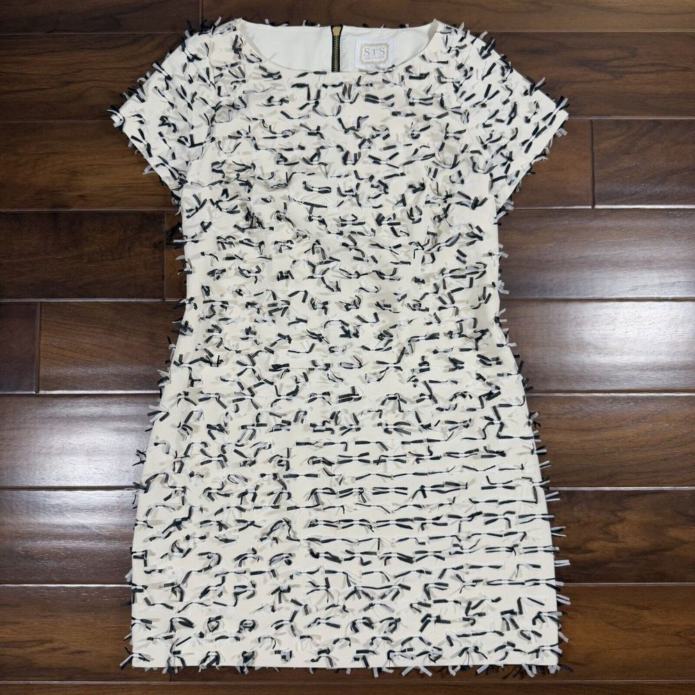 Sail To Sable Women's Size 10 Beige Ticker Tape Bow Shift Dress